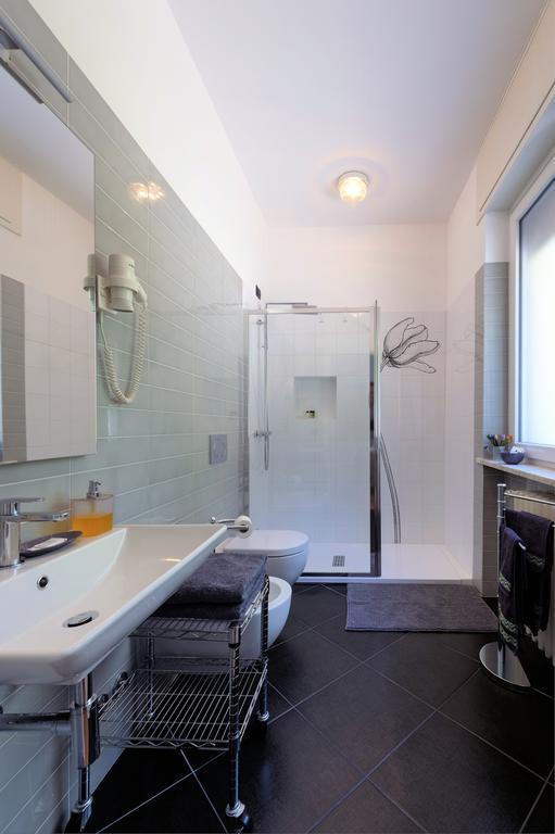 B&B Villa Giuli Varese Dış mekan fotoğraf